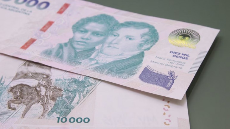 El gobierno de Javier Milei fijó el nuevo salario mínimo en $279.718